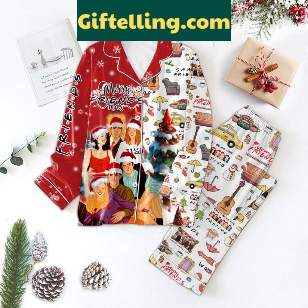 Friend Merry Friendsmas Merry Christmas Polyester Pajamas Set