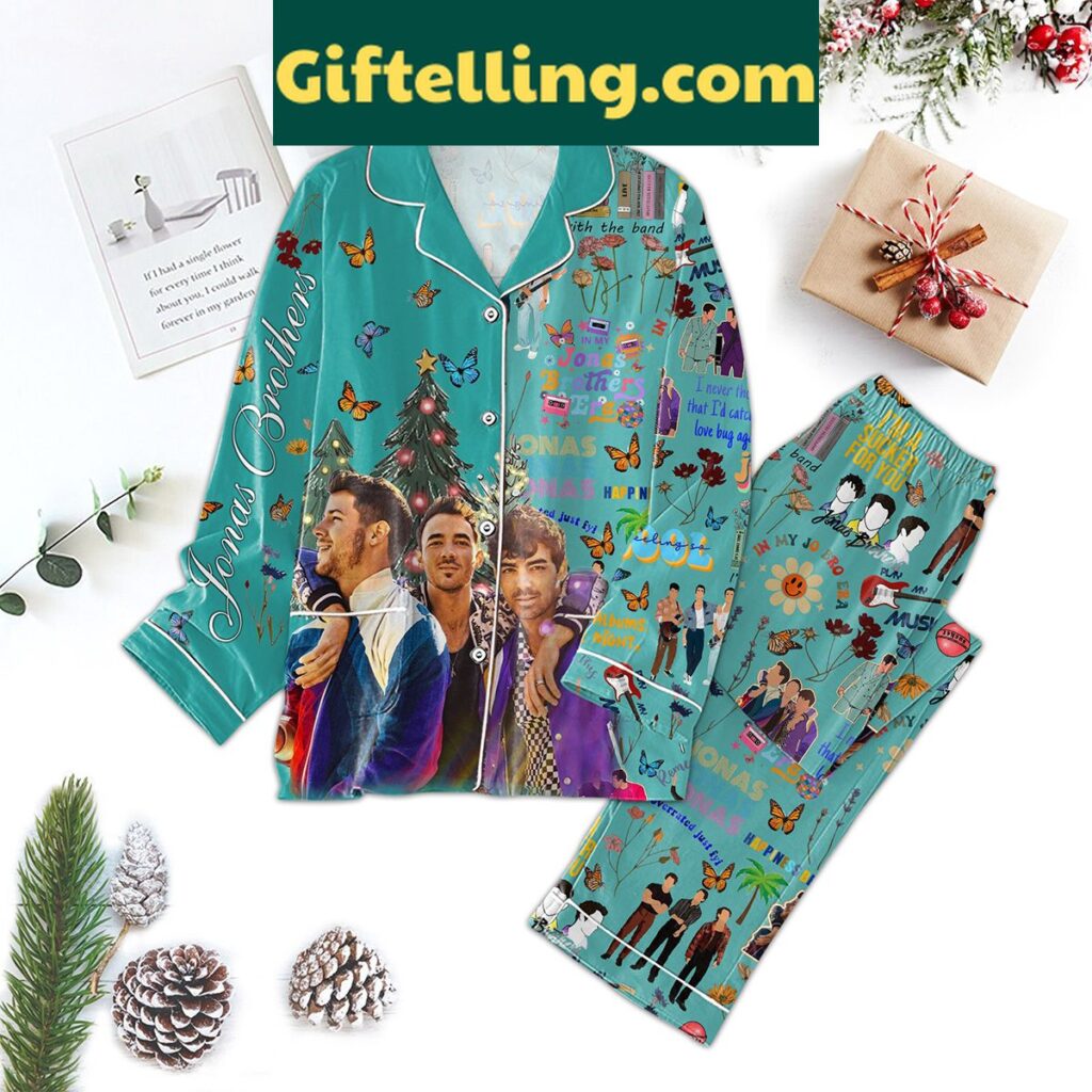 Jonas Brothers I'm With The Band Happiness Begins Pajama Set 1 Photo