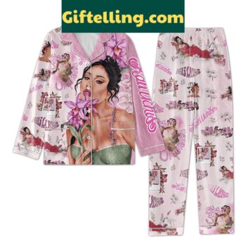 Kali Uchis Igual Que Un product image showing design and team colors