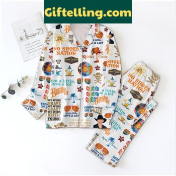 Kenny Chesney No Shoes Nation 2-piece polyester pajamas set