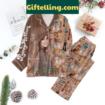 Lainey Wilson Hillbilly Hippie Bell Bottom Country Pajamas Set
