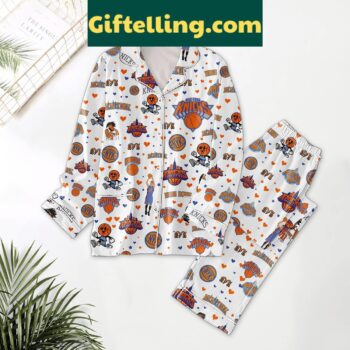 New York Knicks Knick Nation Fan Polyester Pajamas Set