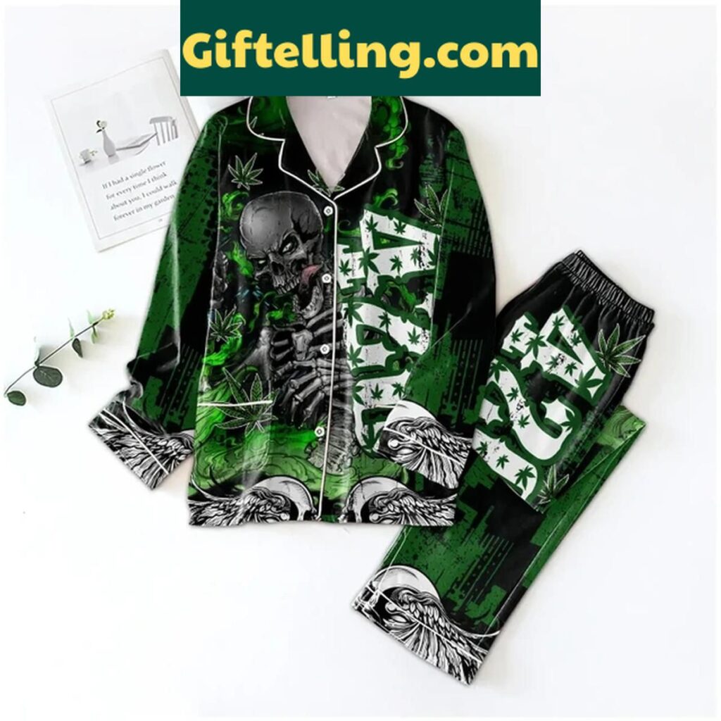 Skull Cannabis 420 True Love Polyester Pajama Set