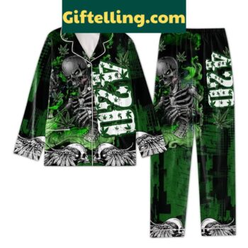 Skull Cannabis 420 True Love Polyester Pajama Set