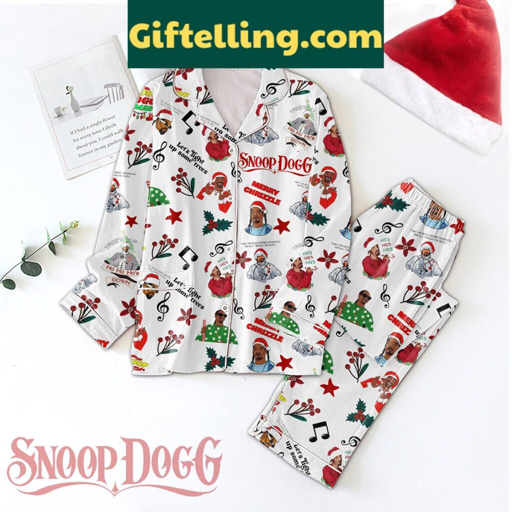 Snoop Dogg Ho's Ho's Ho's Merry Chrizzle Christmas Polyester Pajamas Set