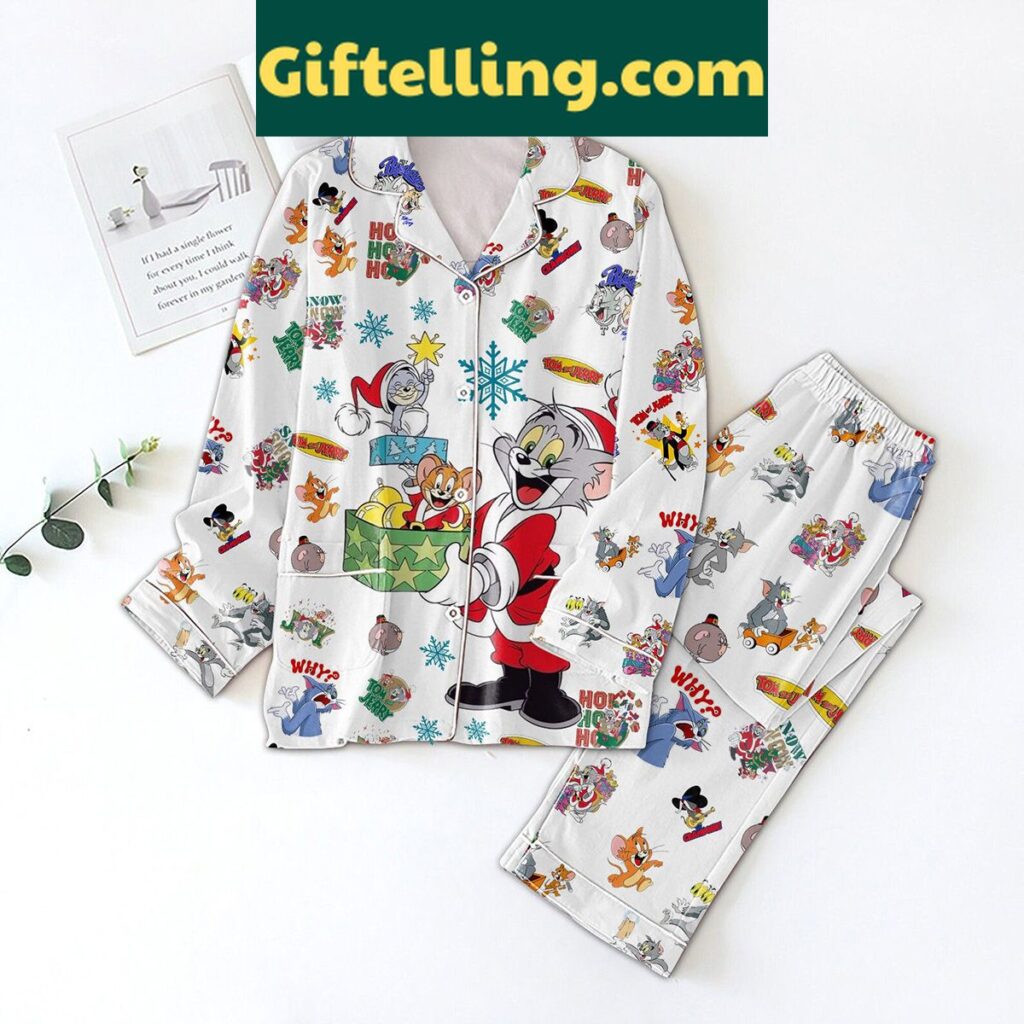 Tom and Jerry Ho Ho Ho Snow Christmas Pajamas Set